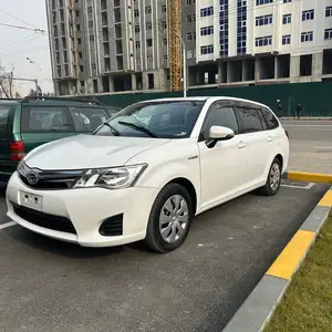 Toyota Fielder, 2014