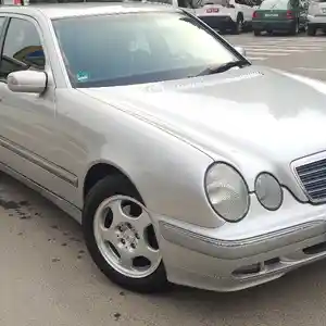 Mercedes-Benz E class, 2000