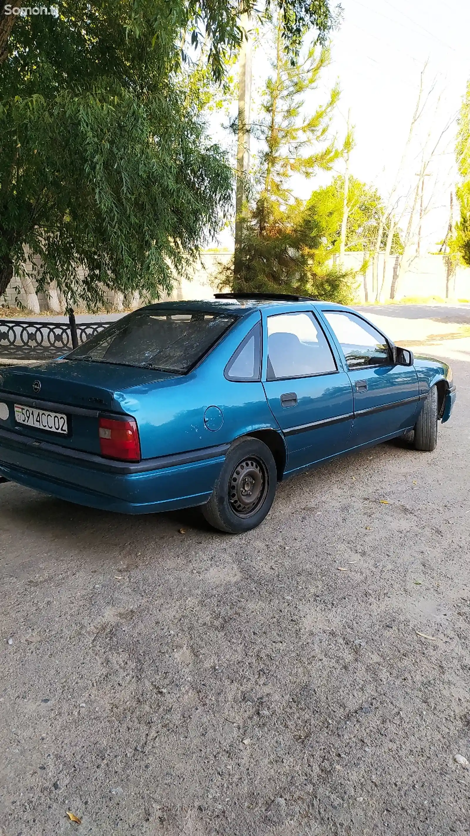 Opel Vectra A, 1992-3