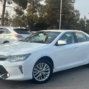 Toyota Camry, 2013