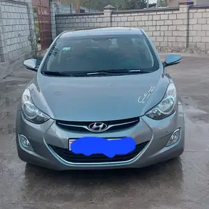 Hyundai Avante, 2013