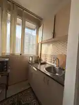 2-комн. квартира, 6 этаж, 40 м², Фирдавси-4