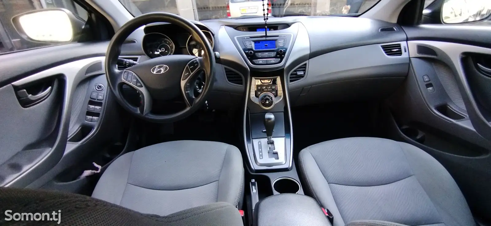 Hyundai Elantra, 2012-5