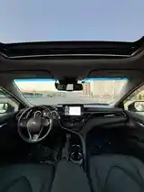 Toyota Camry, 2019-8