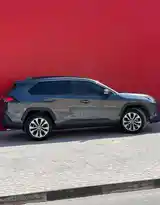 Toyota RAV 4, 2019-6