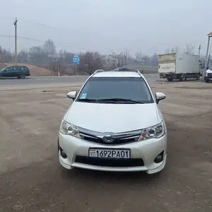 Toyota Fielder, 2014