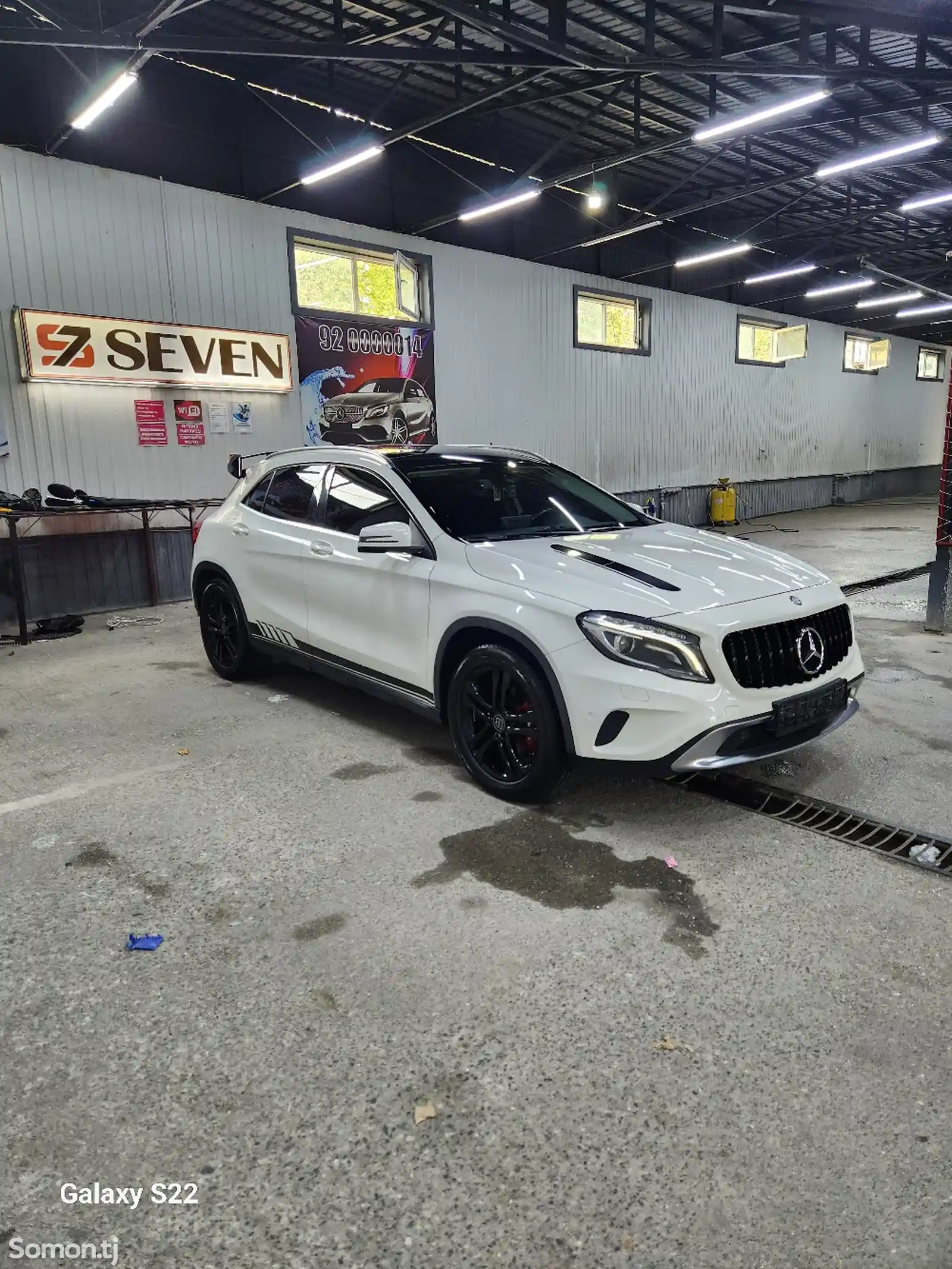 Mercedes-Benz GLA class, 2015-10