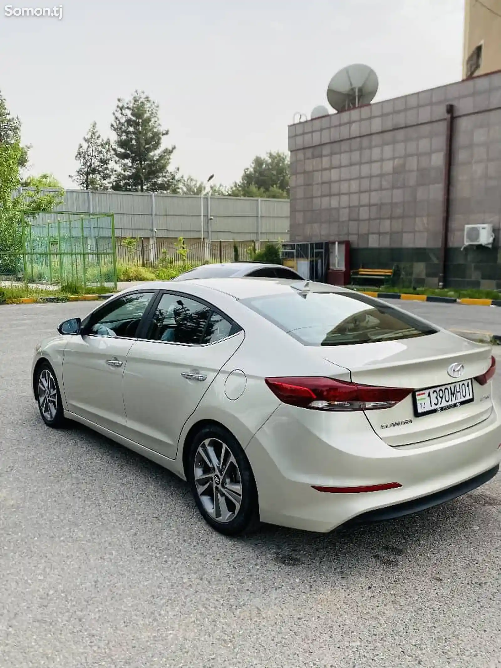 Hyundai Avante, 2017-3