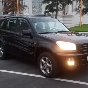 Toyota RAV 4, 2002