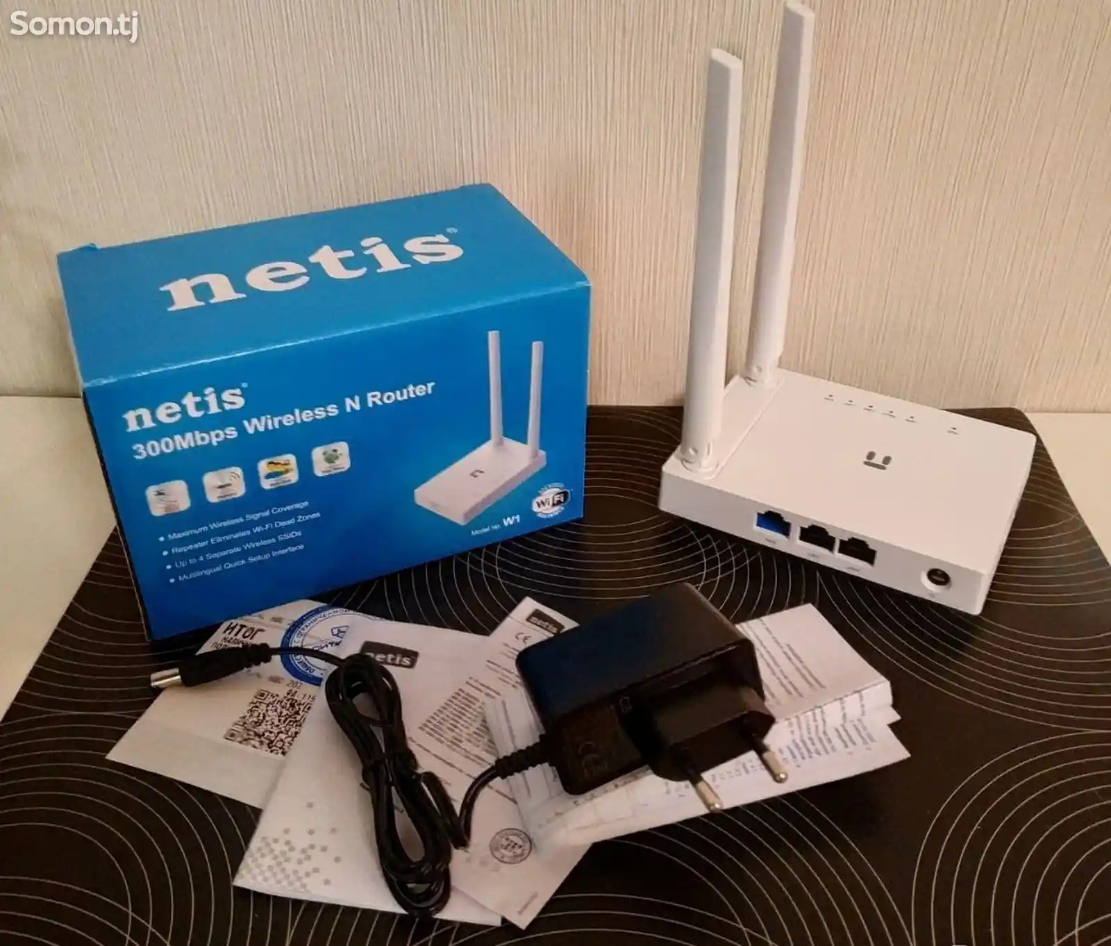 Wi-Fi роутер Netis W1 N300-1