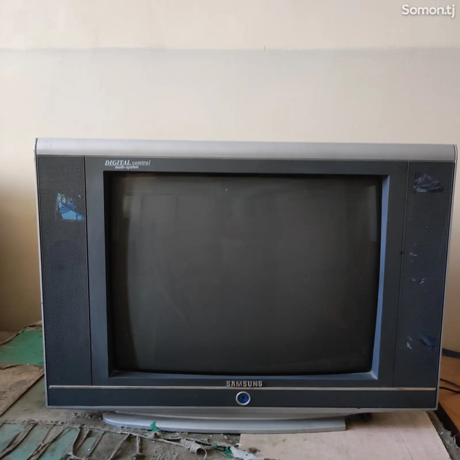 Телевизор Samsung-1