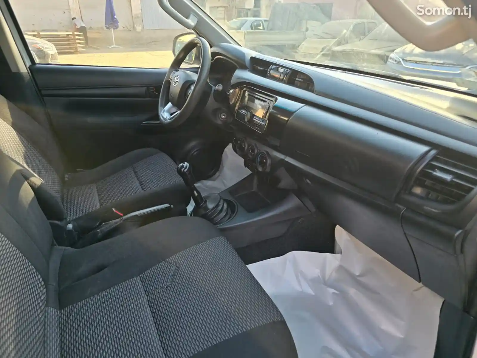 Toyota Hilux, 2016-5