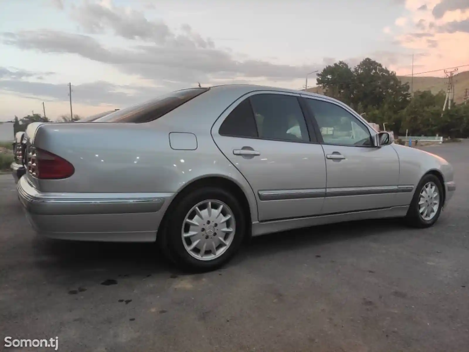 Mercedes-Benz E class, 1999-4