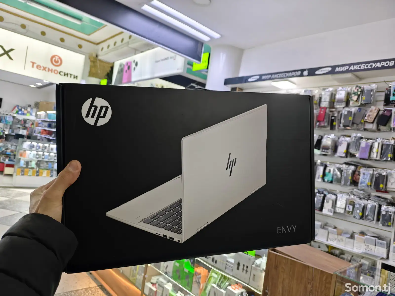 Ноутбук HP-1