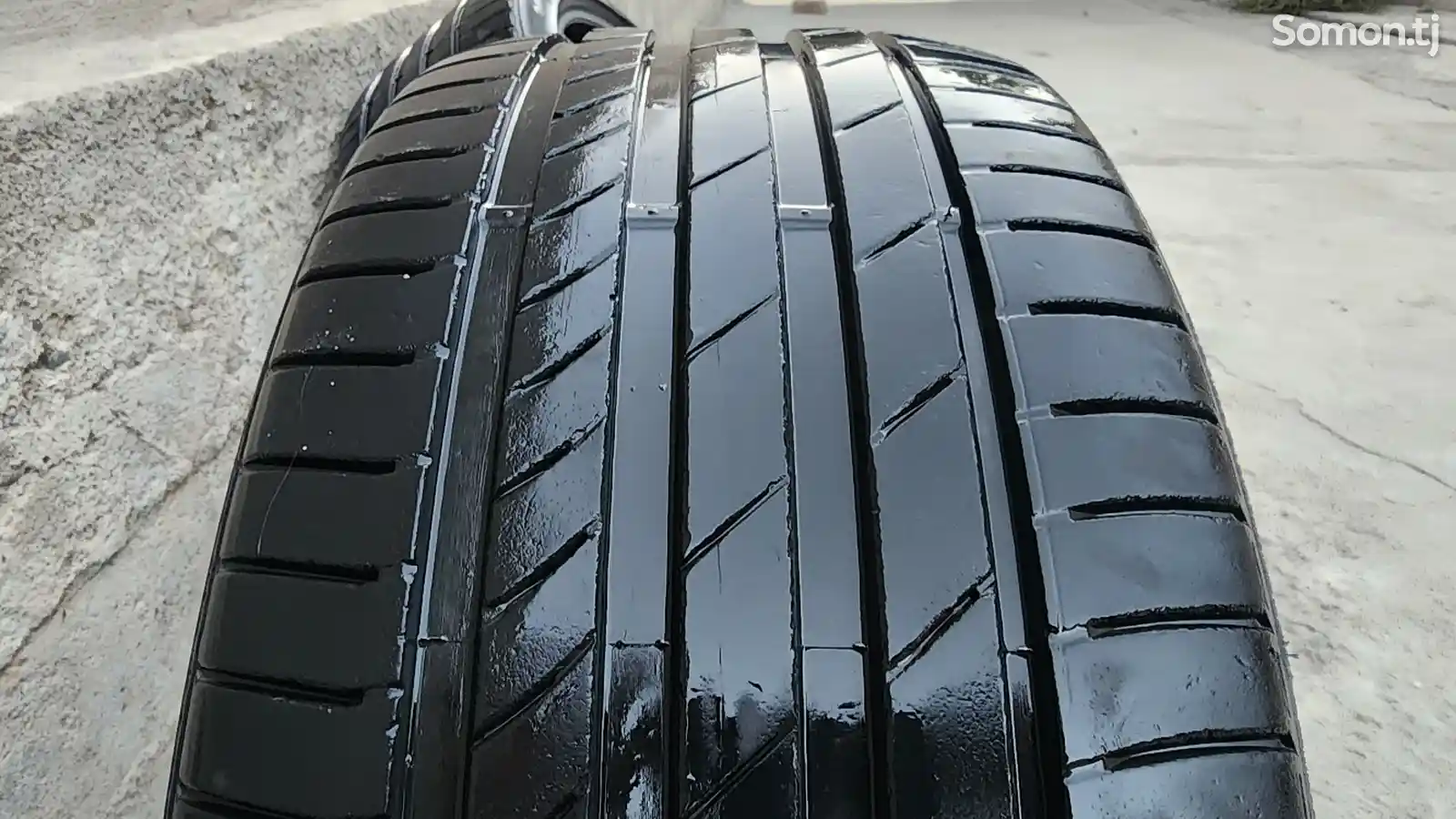 Шины 245/35 R20-1