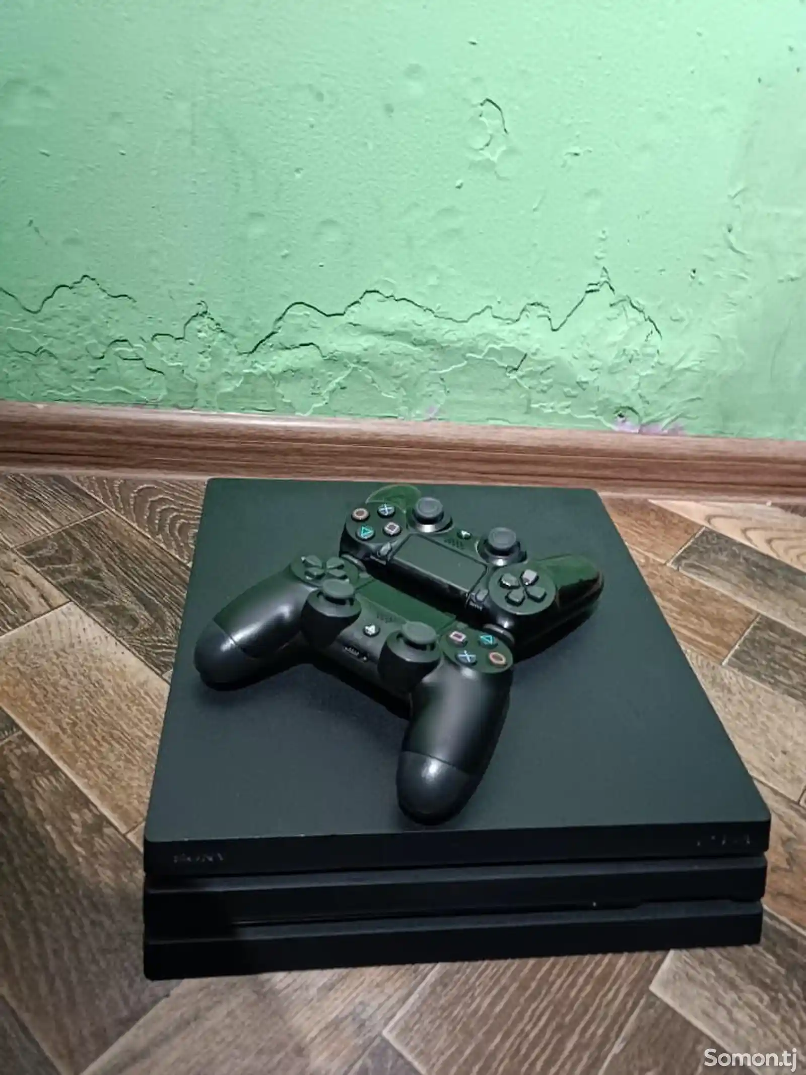 Игровая приставка Sony PlayStation 4 Pro-2