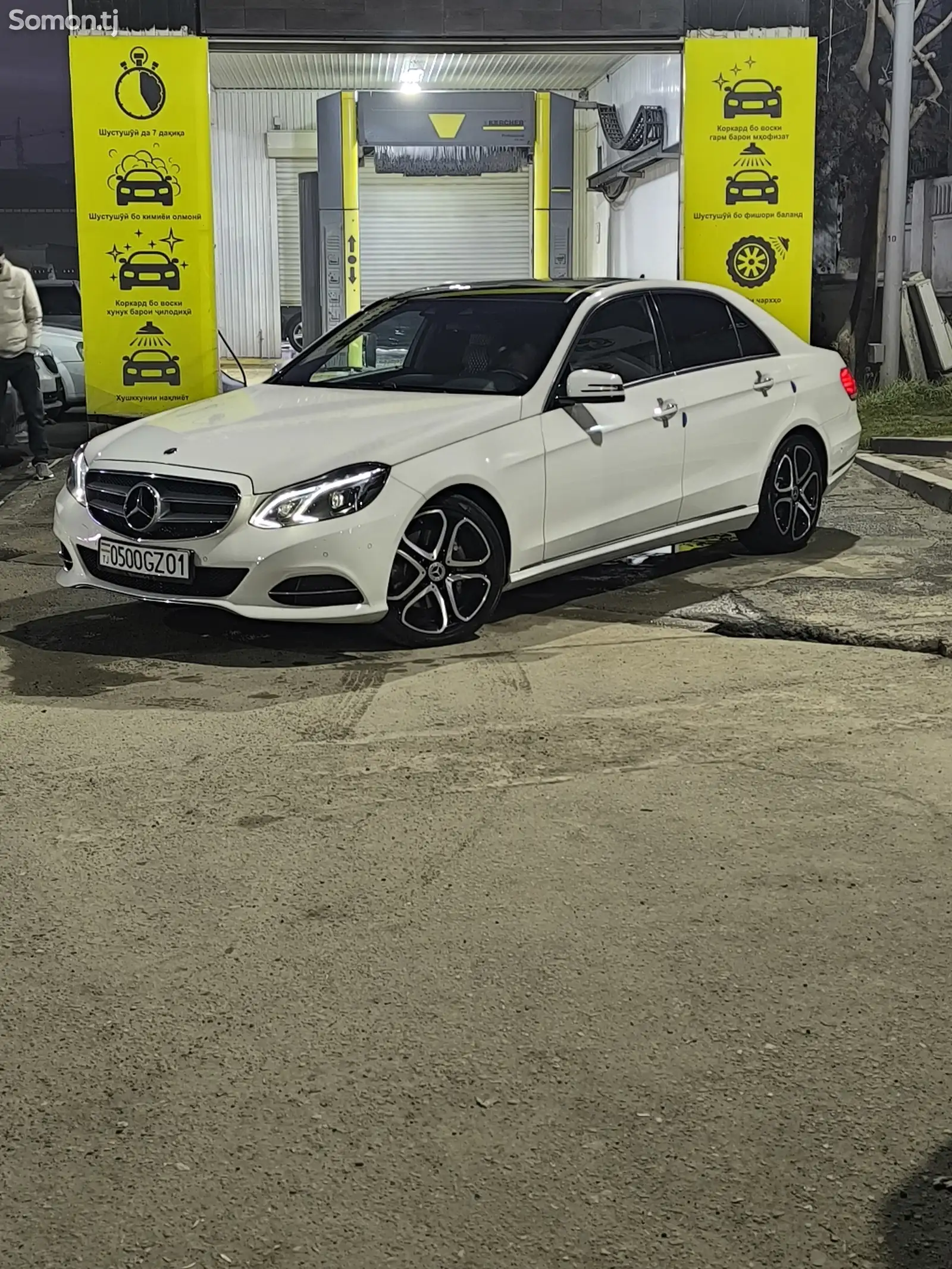 Mercedes-Benz E class, 2015-1