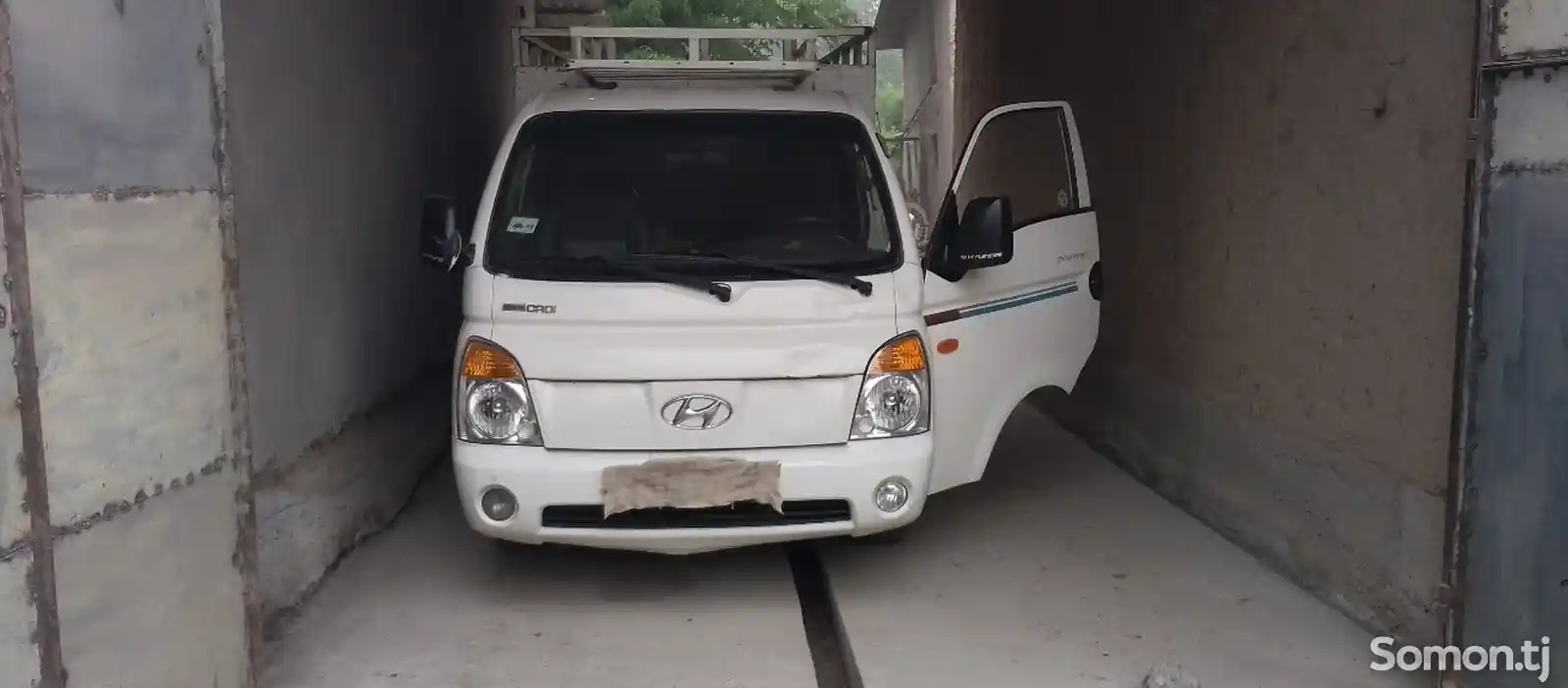 Бортовой автомобиль Hyundai Porter-1