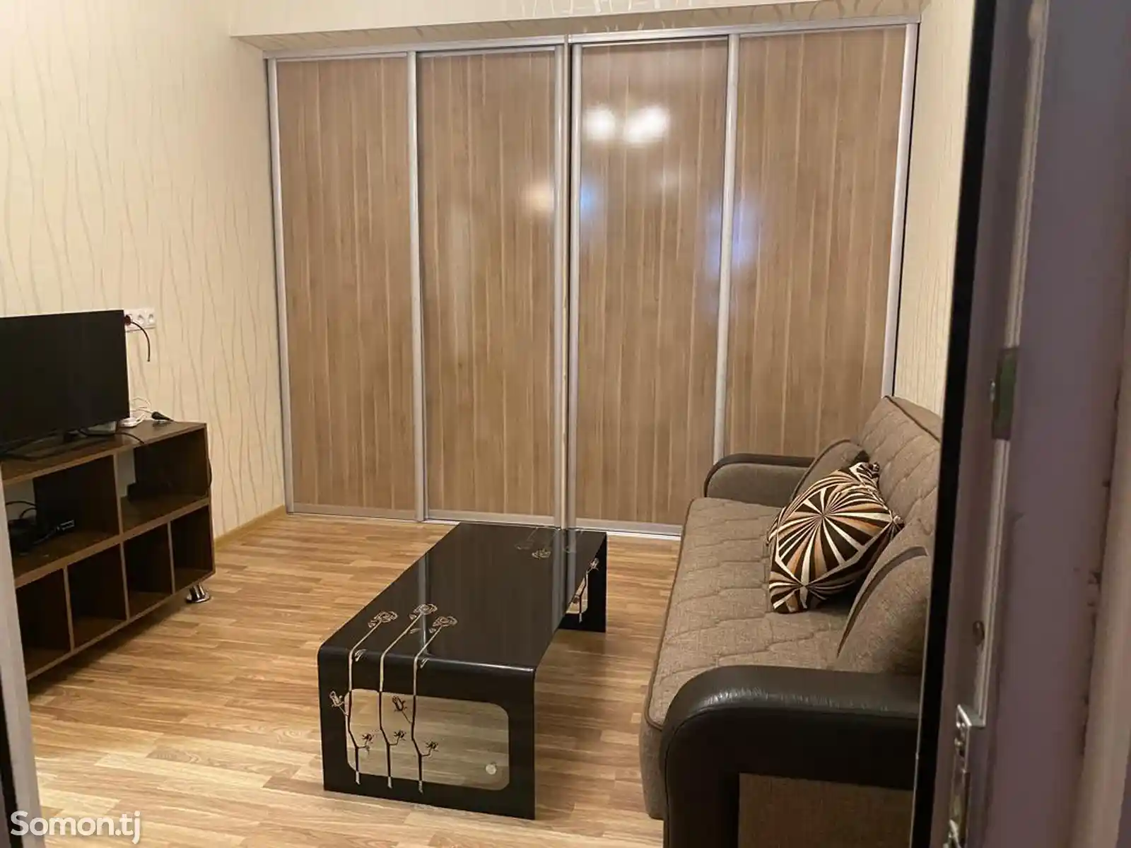 4-комн. квартира, 3 этаж, 180м², И. Сомони, Пушкина-10