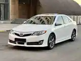 Toyota Camry, 2012-4