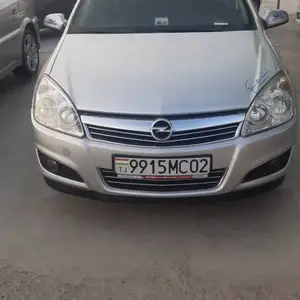 Opel Astra H, 2008