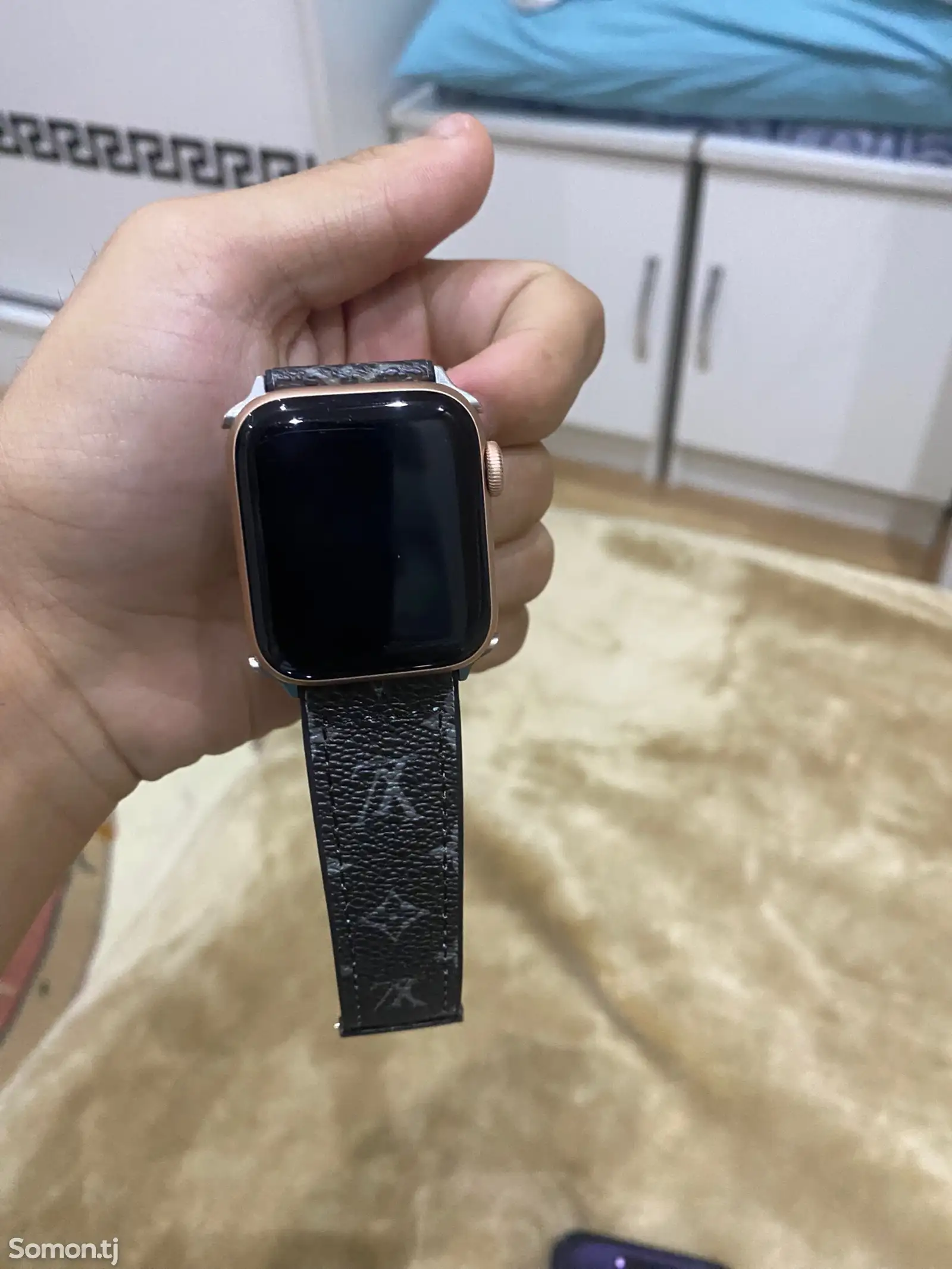 Смарт часы Apple Watch 5-1