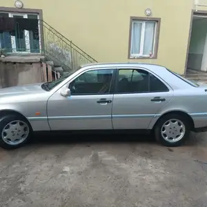 Mercedes-Benz C class, 1995