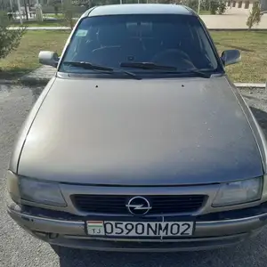 Opel Astra F, 1996