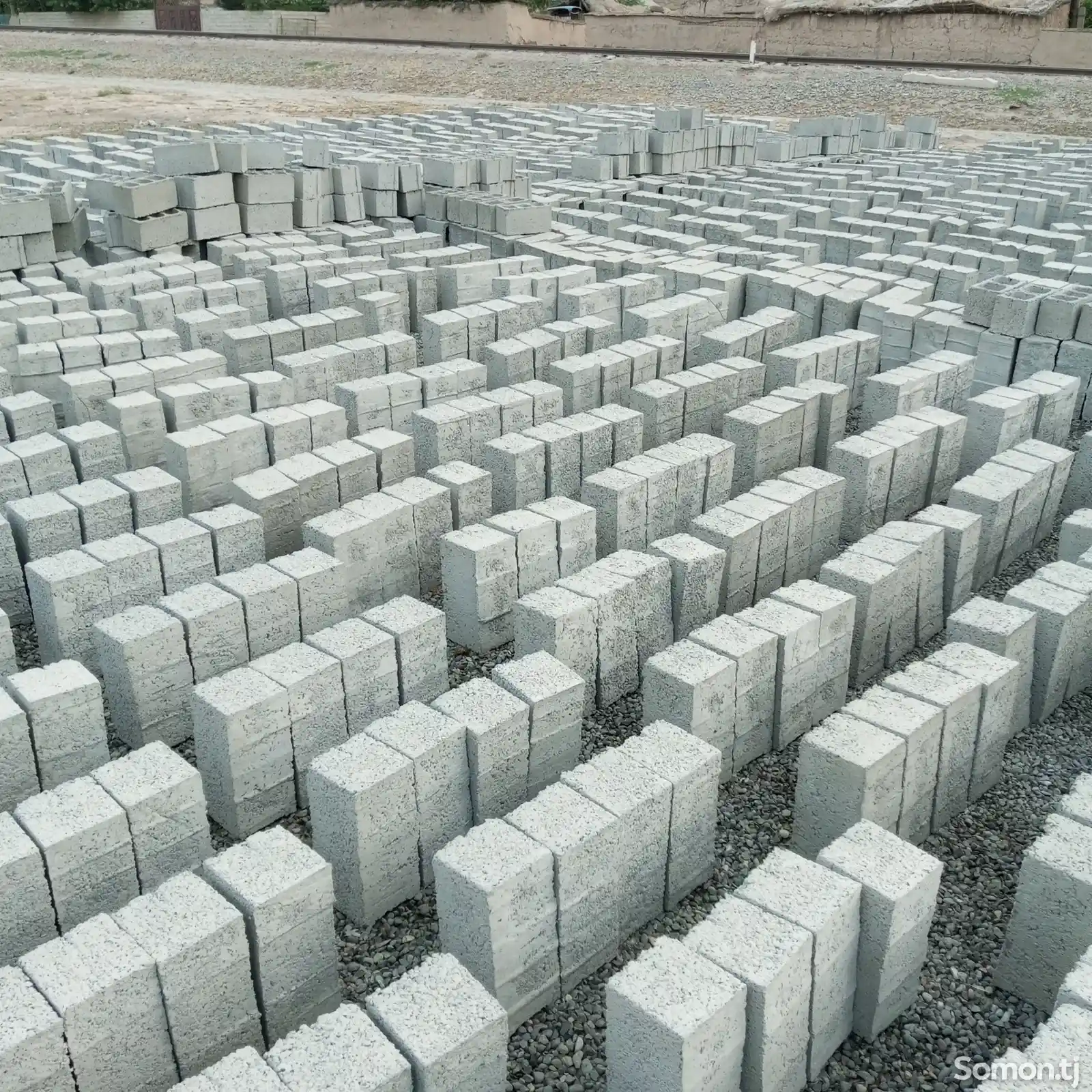 Станок для производства цементблока-2