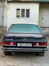 Mercedes-Benz E class, 1984-15