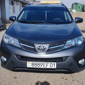 Toyota RAV 4, 2015