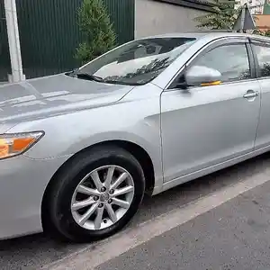 Toyota Camry, 2009