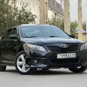 Toyota Camry, 2011