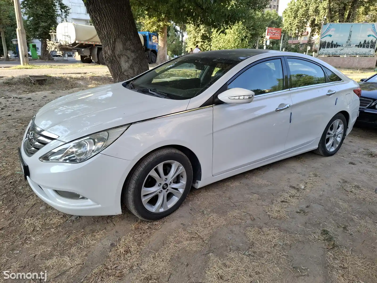 Hyundai Sonata, 2011-1