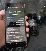 Samsung galaxy A8 plus-4