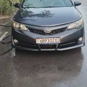 Toyota Camry, 2014