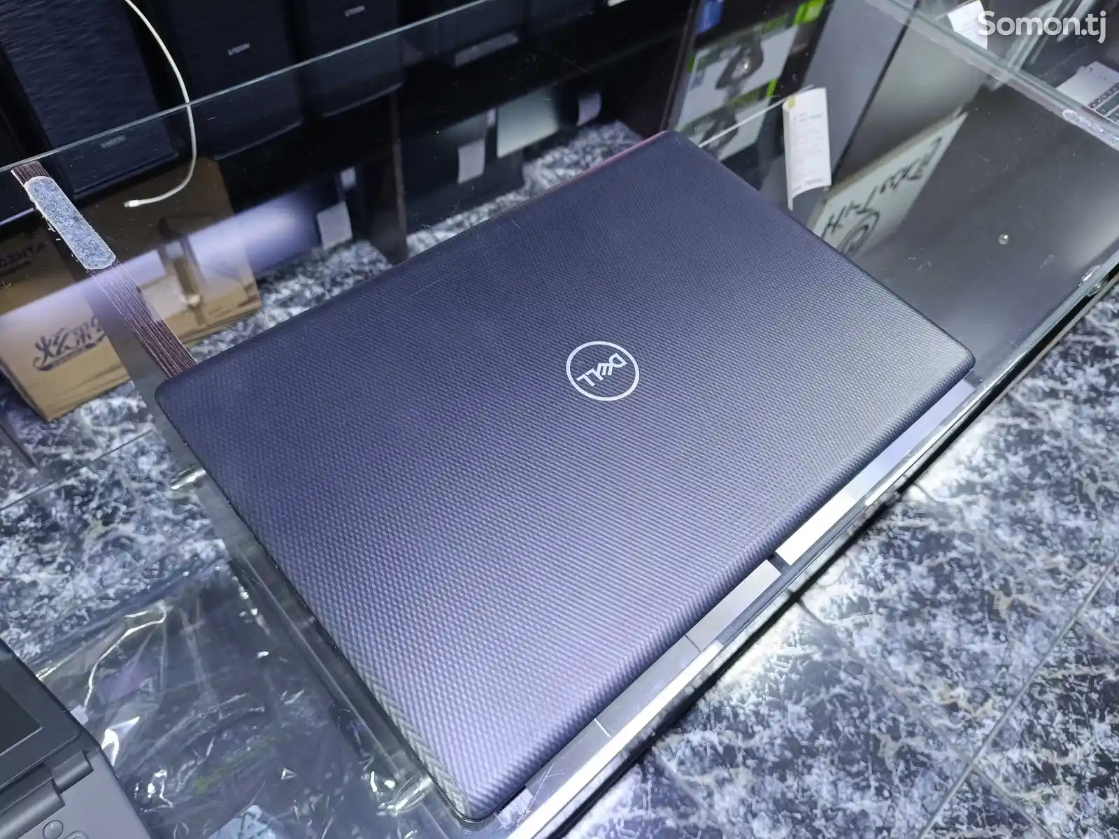 Ноутбук Dell Inspiron 3593 Core i7-1065G7 / 8GB / 256GB SSD-7