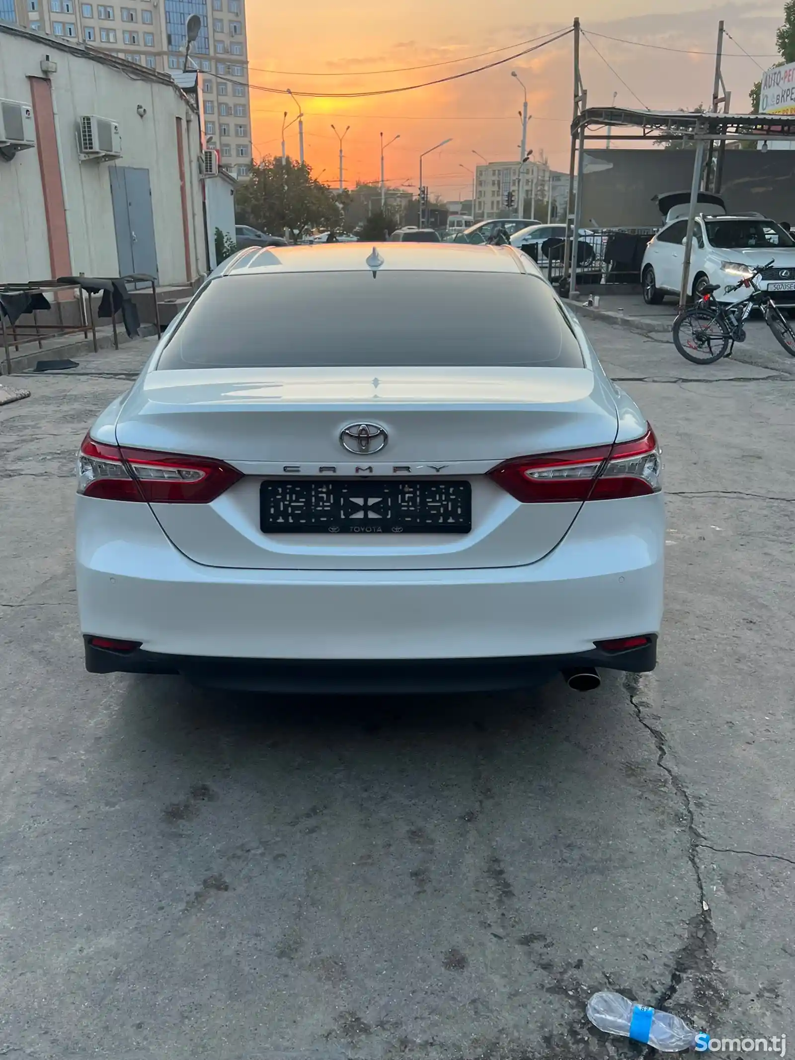 Toyota Camry, 2019-5