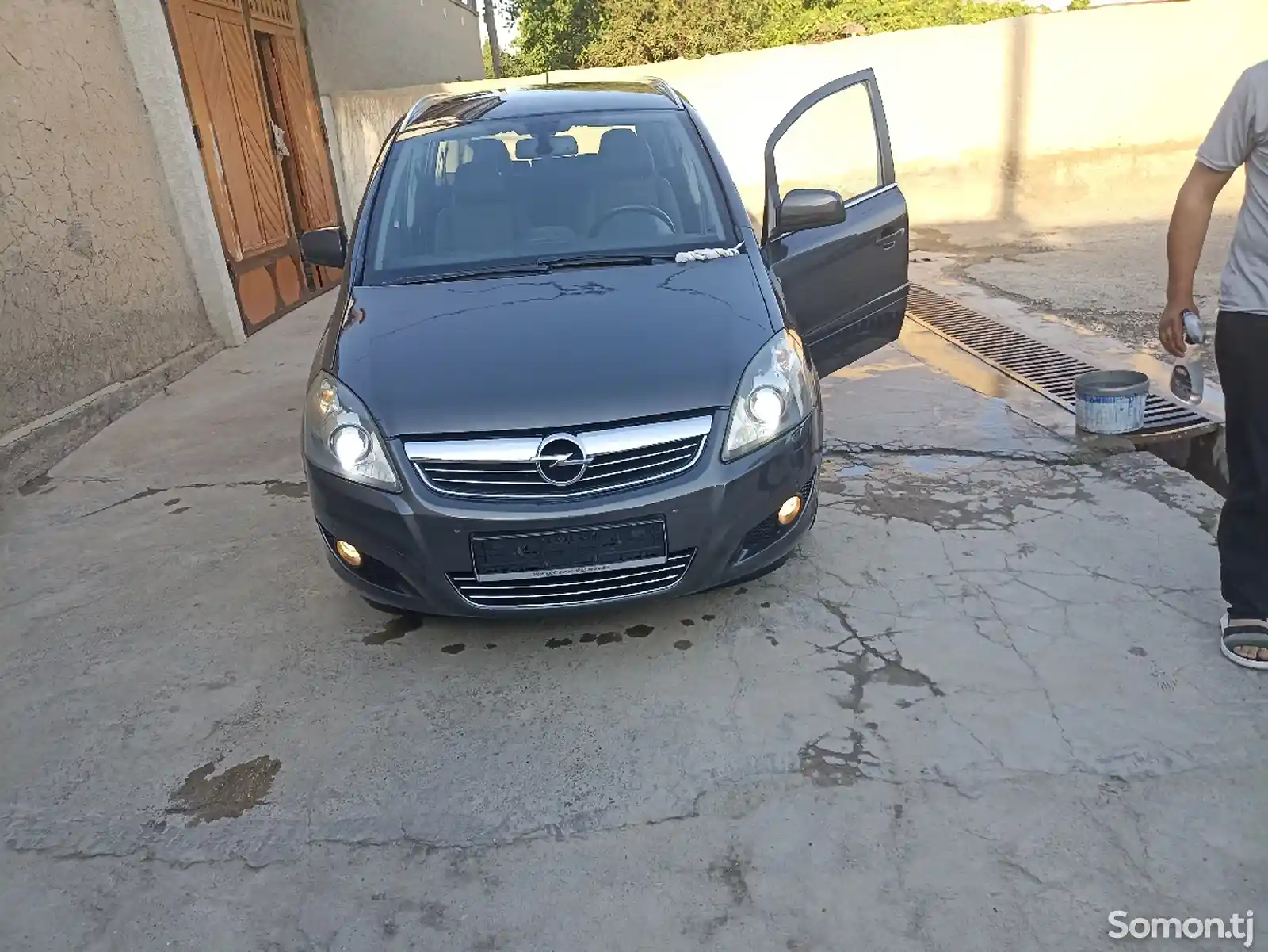 Opel Zafira, 2010-2