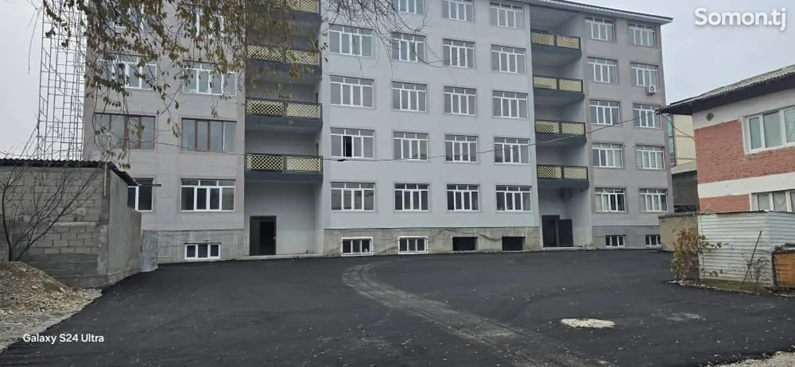 3-комн. квартира, 3 этаж, 96 м², Сомониён-1