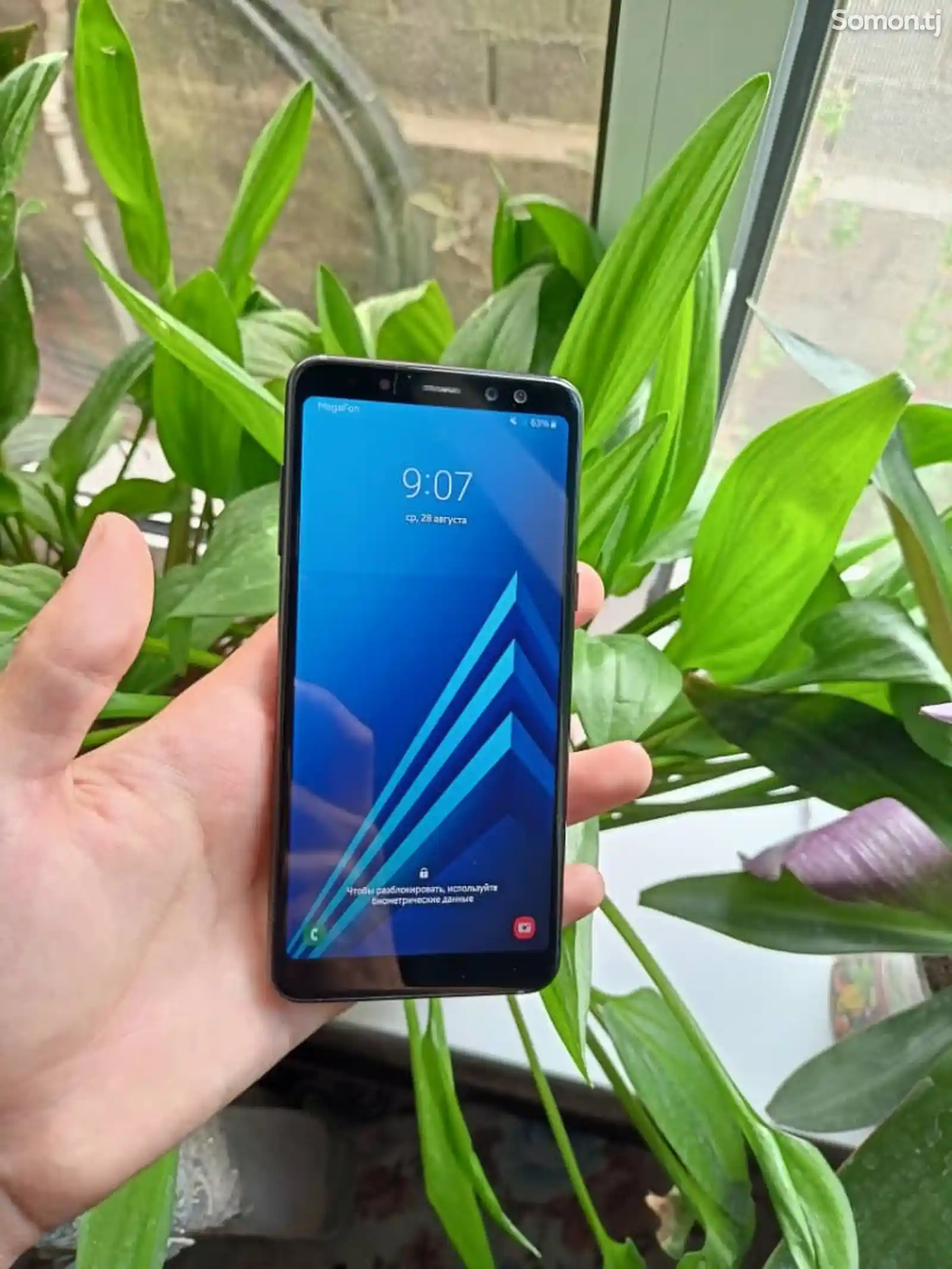 Samsung Galaxy A8-2