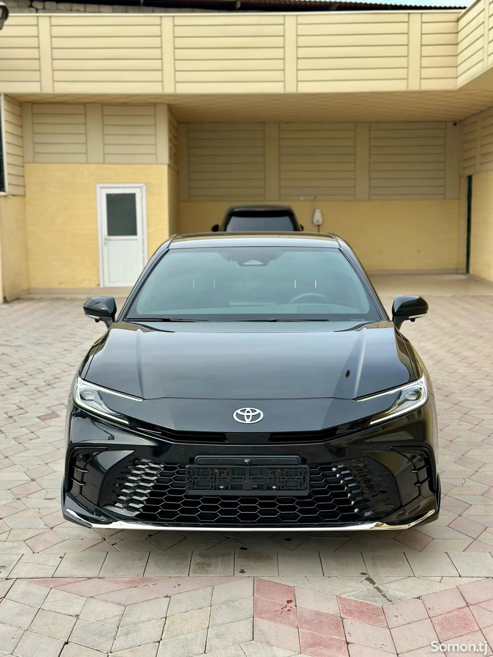 Toyota Camry, 2024-1