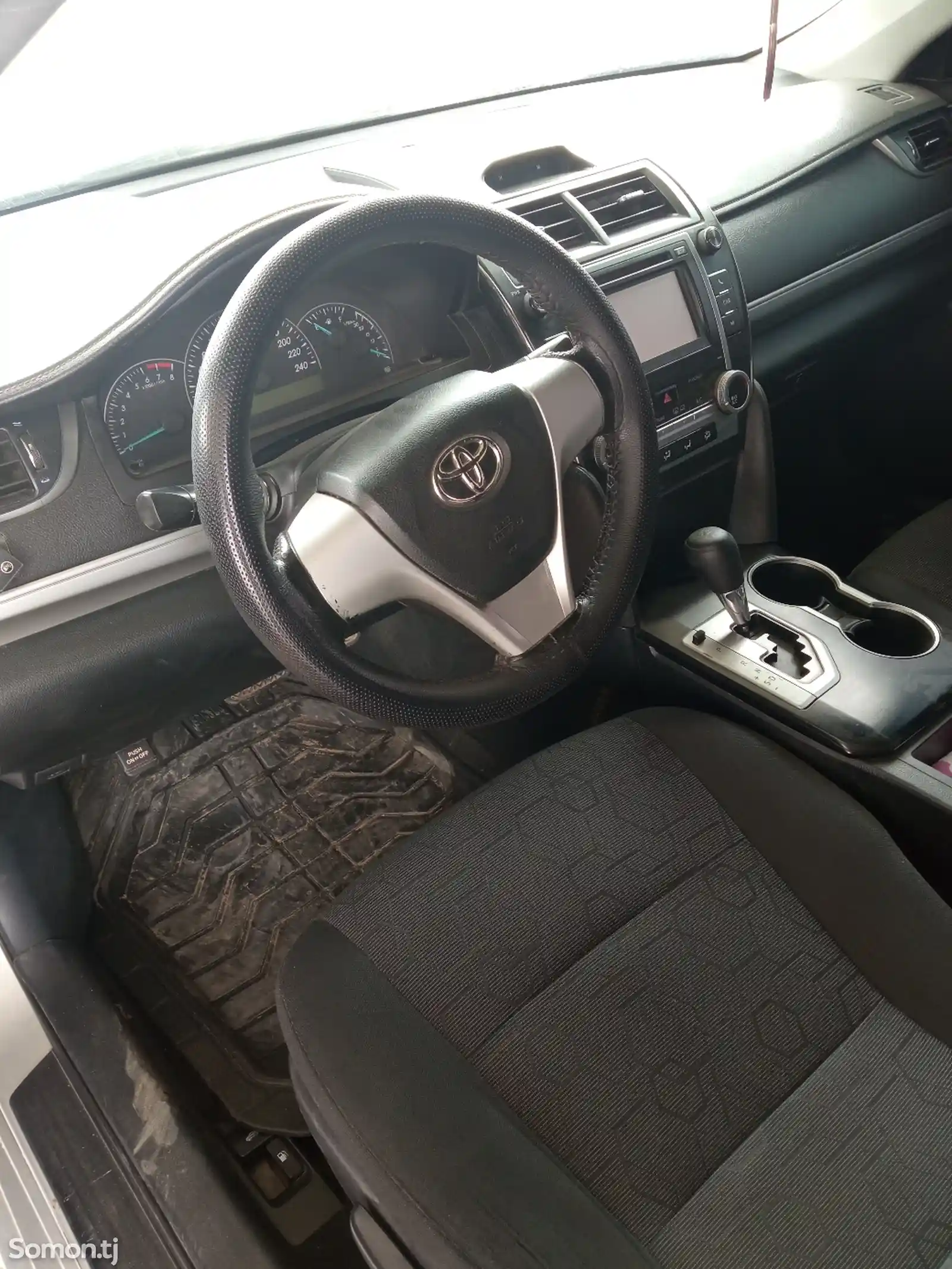 Toyota Camry, 2012-7