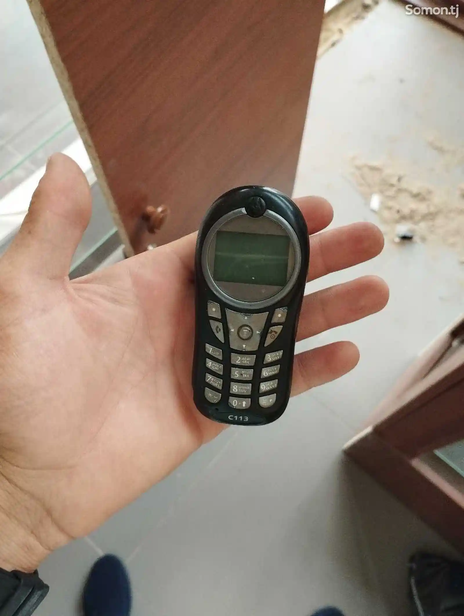 Телефон Motorola-1