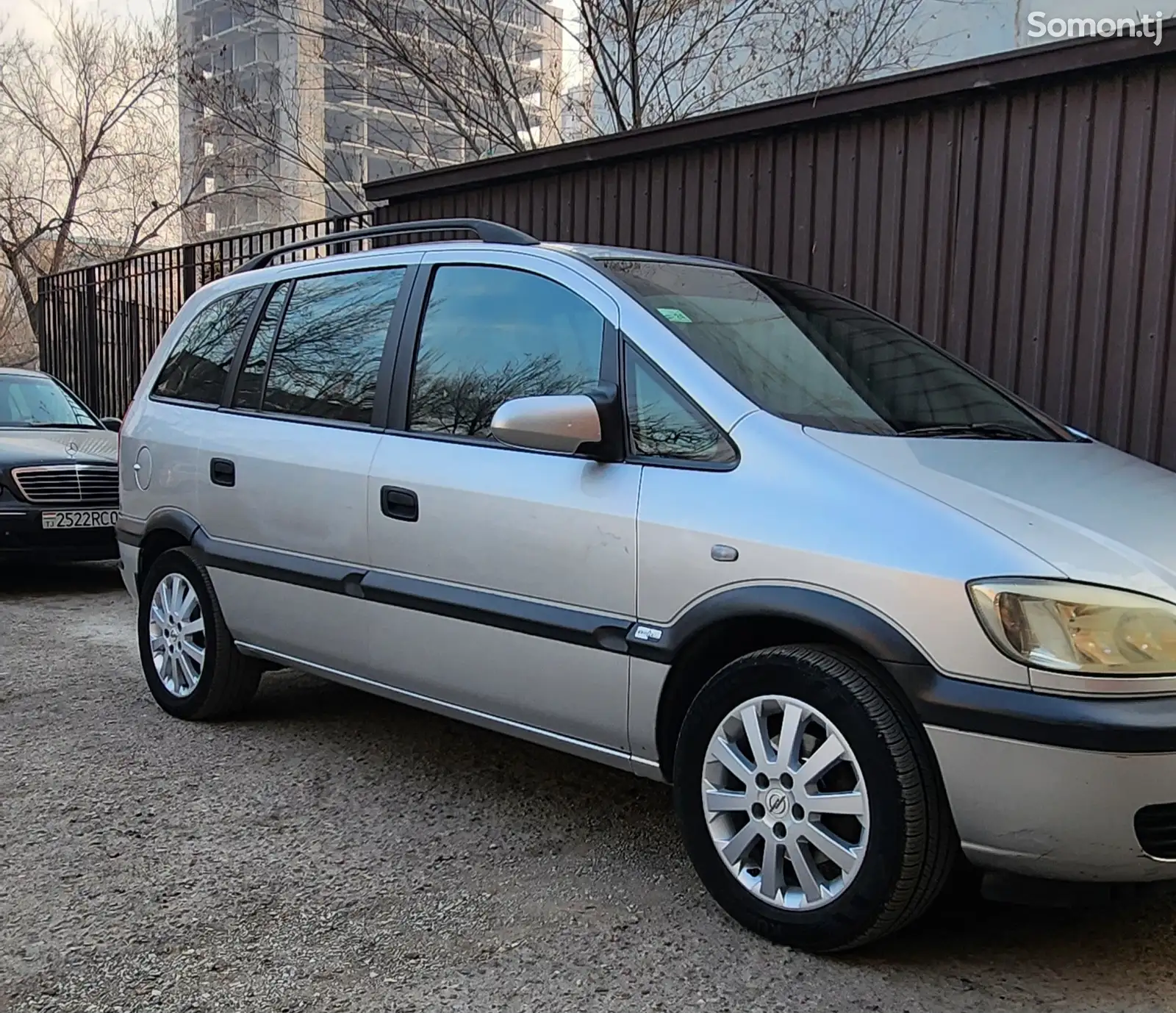 Opel Zafira, 2000-1