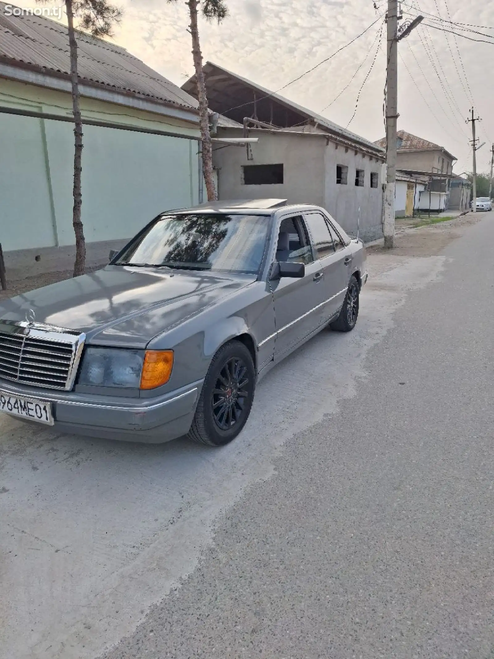 Mercedes-Benz W124, 1993-1