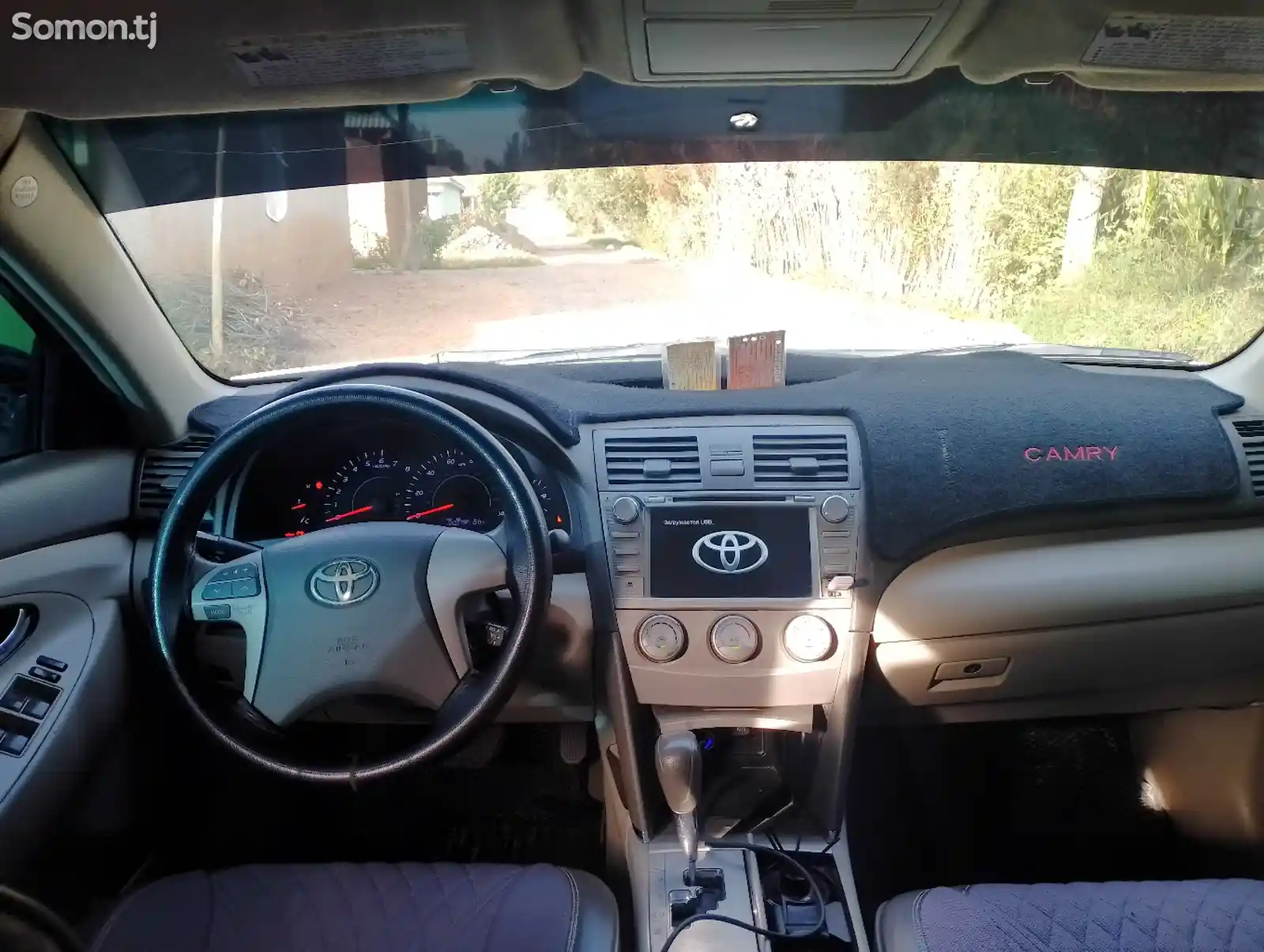 Toyota Camry, 2011-4