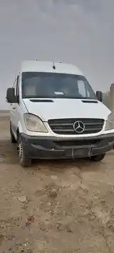 Mercedes benz sprinter-3