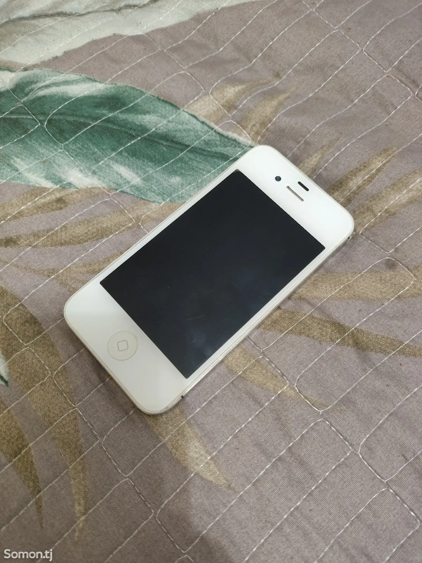 Apple iPhone 4s, 4 gb-1