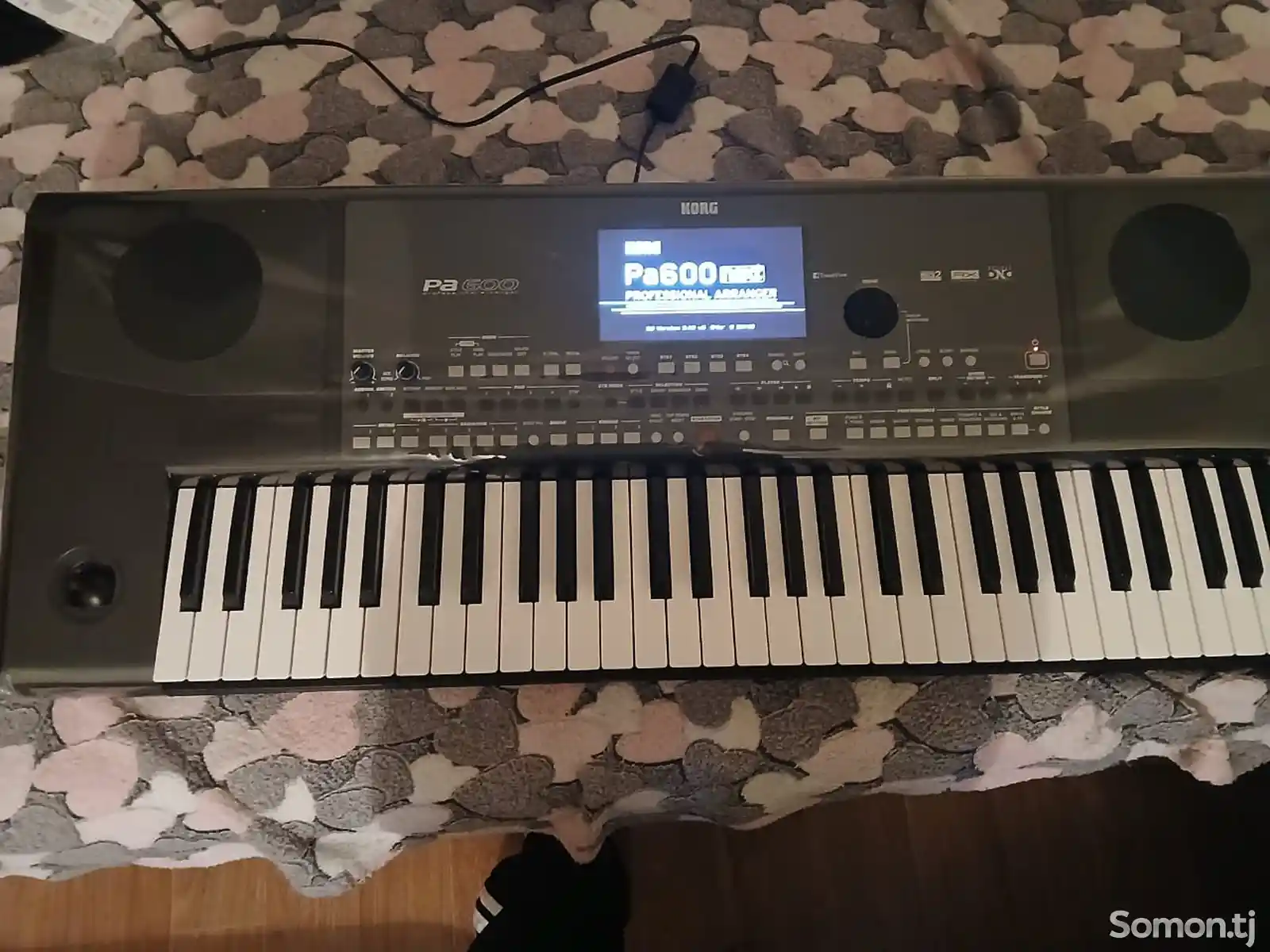 Синтезатор Korg Pa 600-2